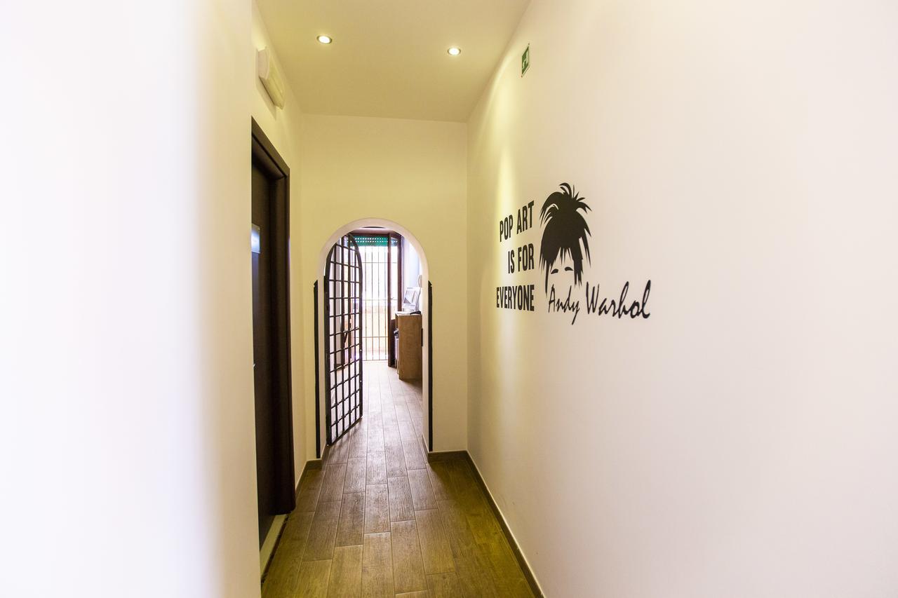 Pop Art B&B Rome Bagian luar foto